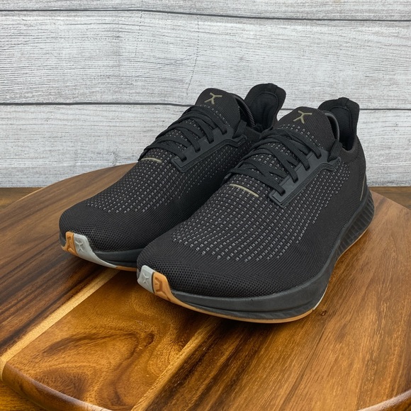 Men's Black Athletic Running Shoes - Picture 2 of 12